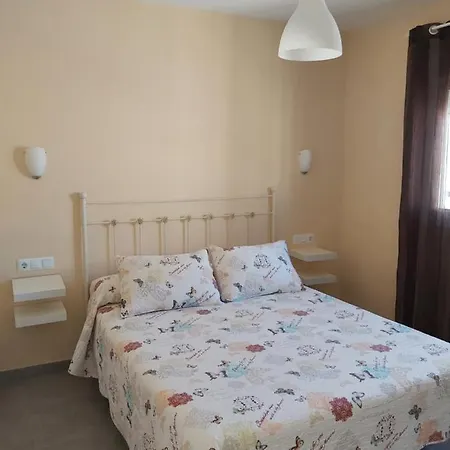 Casa Naranjos 1 *